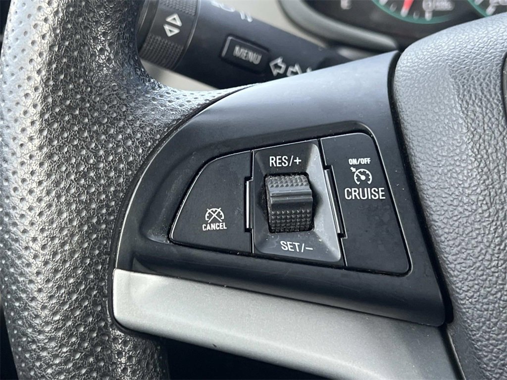 Used 2020 Chevrolet Sonic LT image 22