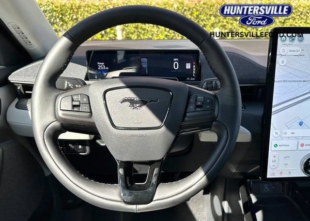 Used 2023 Ford Mustang Mach-E Premium AWD/4WD image 7