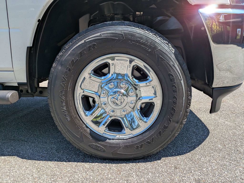 Used 2022 RAM 3500 Tradesman w/ Chrome Appearance Group image 12