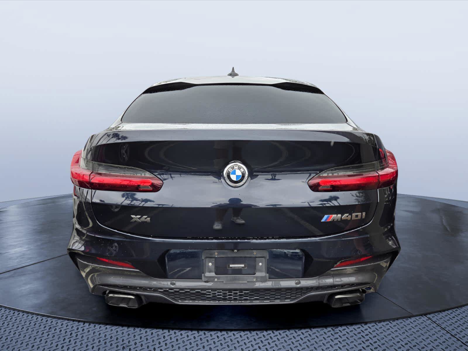Used 2019 BMW X4 M40i w/ Executive Package AWD/4WD image 3