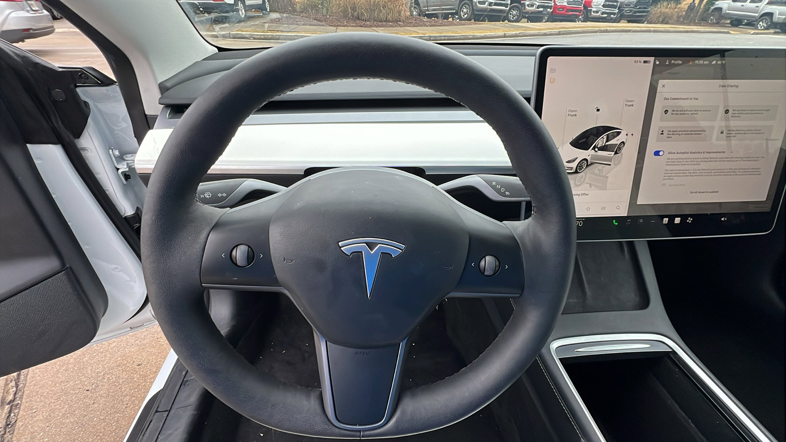 Used 2022 Tesla Model 3 Standard Range image 26