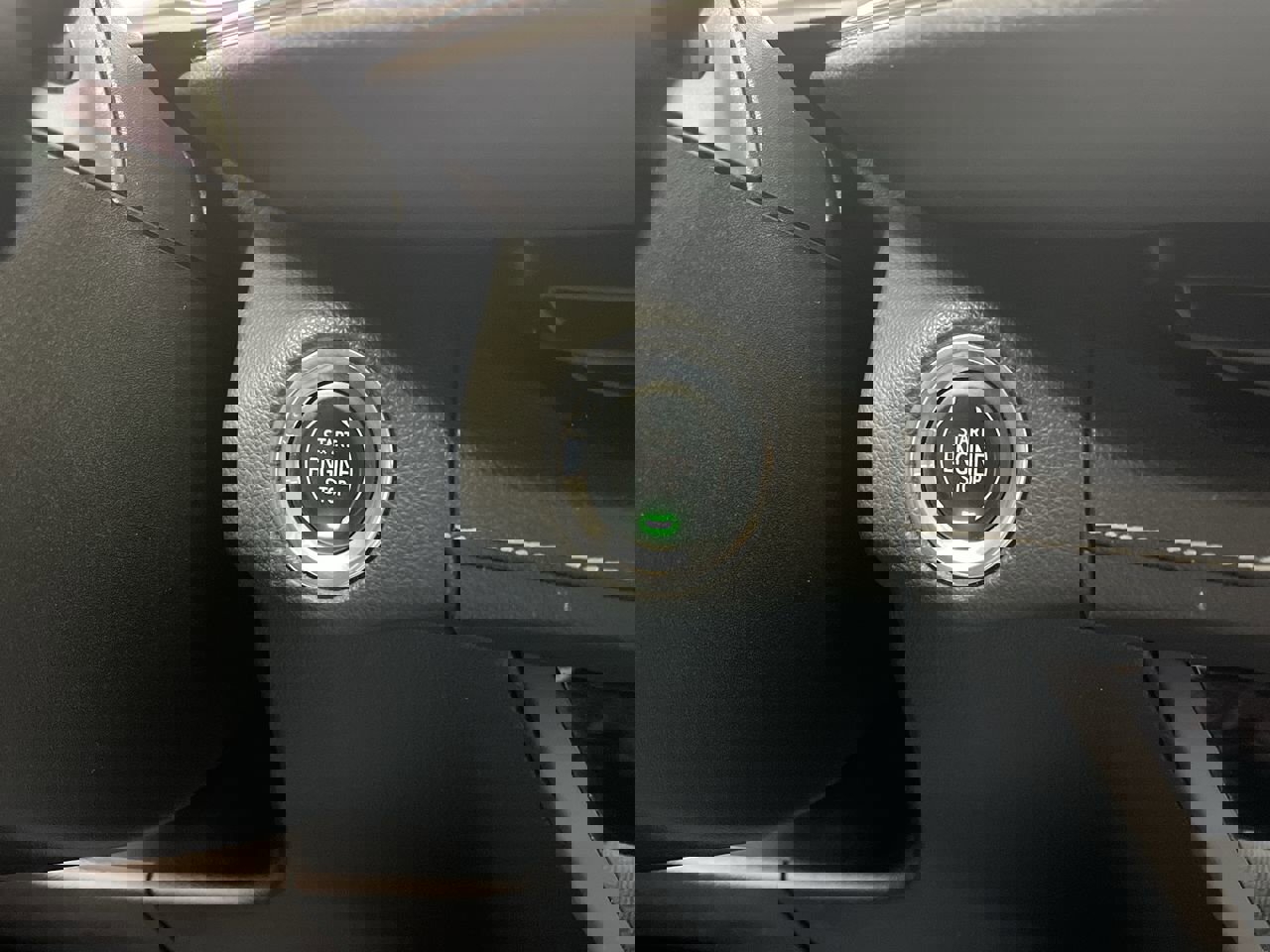 Certified 2023 Buick Envision Essence image 21