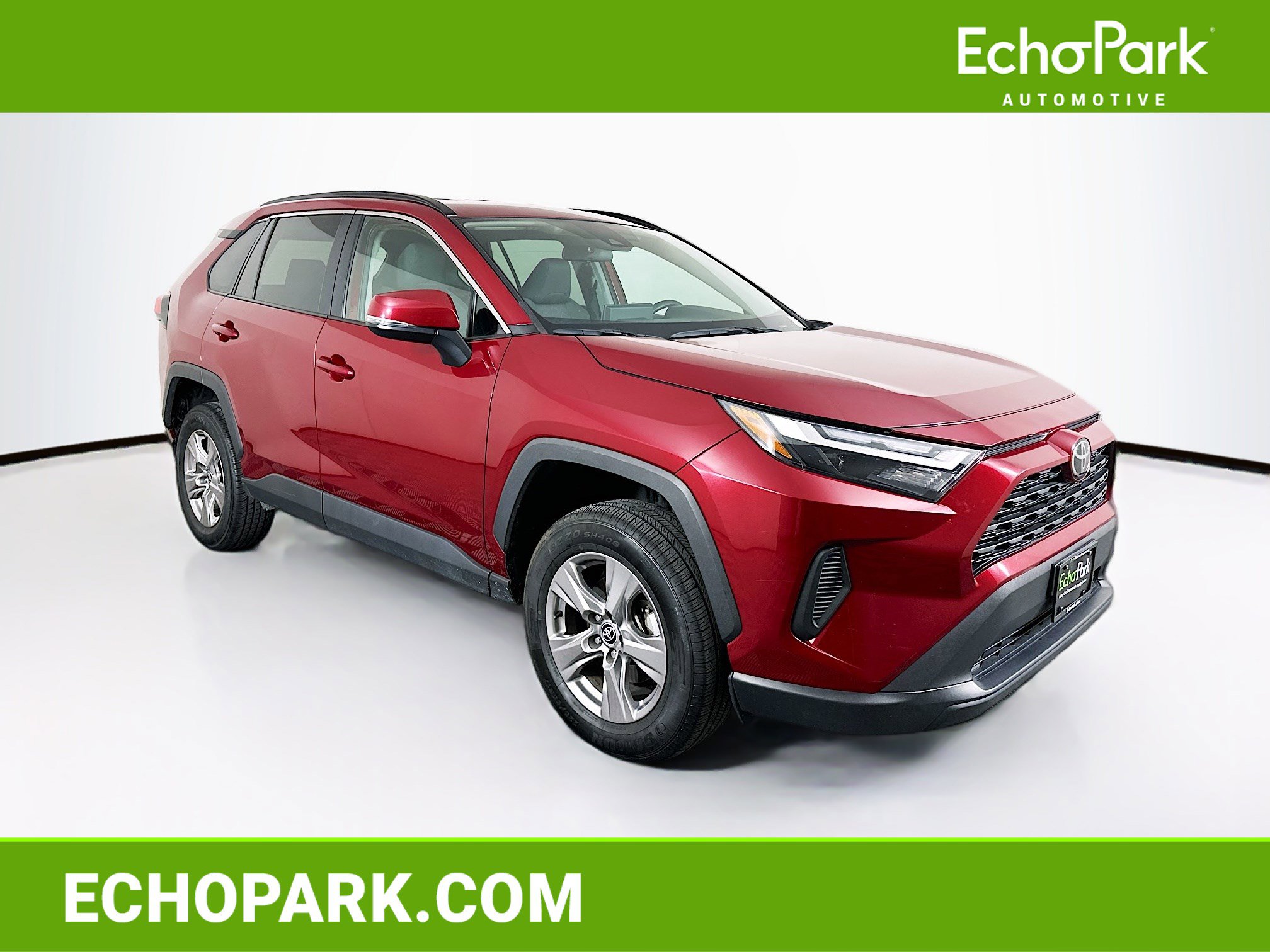 Used 2023 Toyota RAV4 XLE image 1