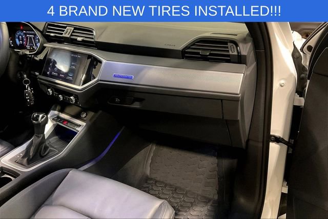 Used 2022 Audi Q3 2.0T Premium Plus image 16