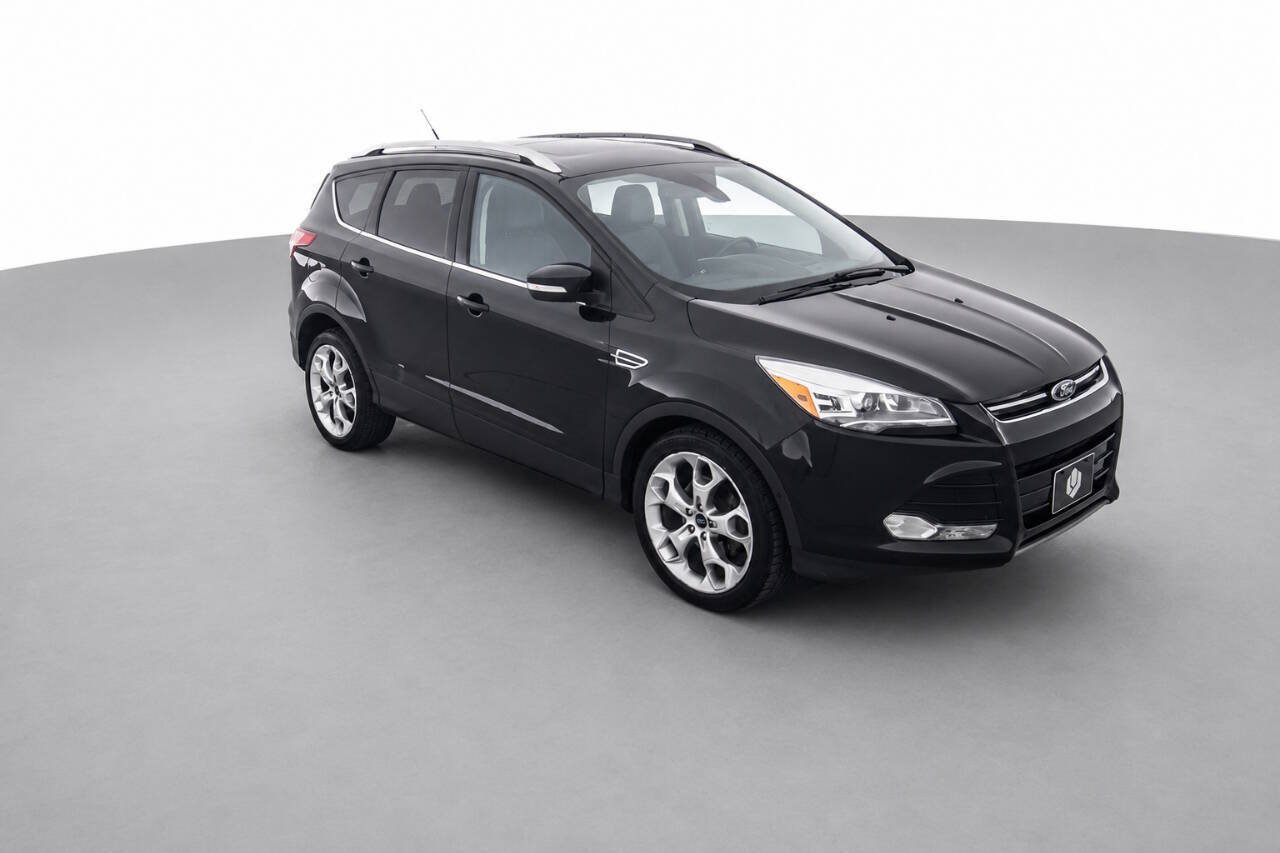 Used 2014 Ford Escape Titanium w/ Equipment Group 401A FWD image 3