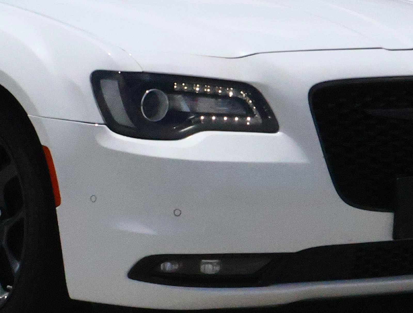 Used 2023 Chrysler 300 S RWD image 7