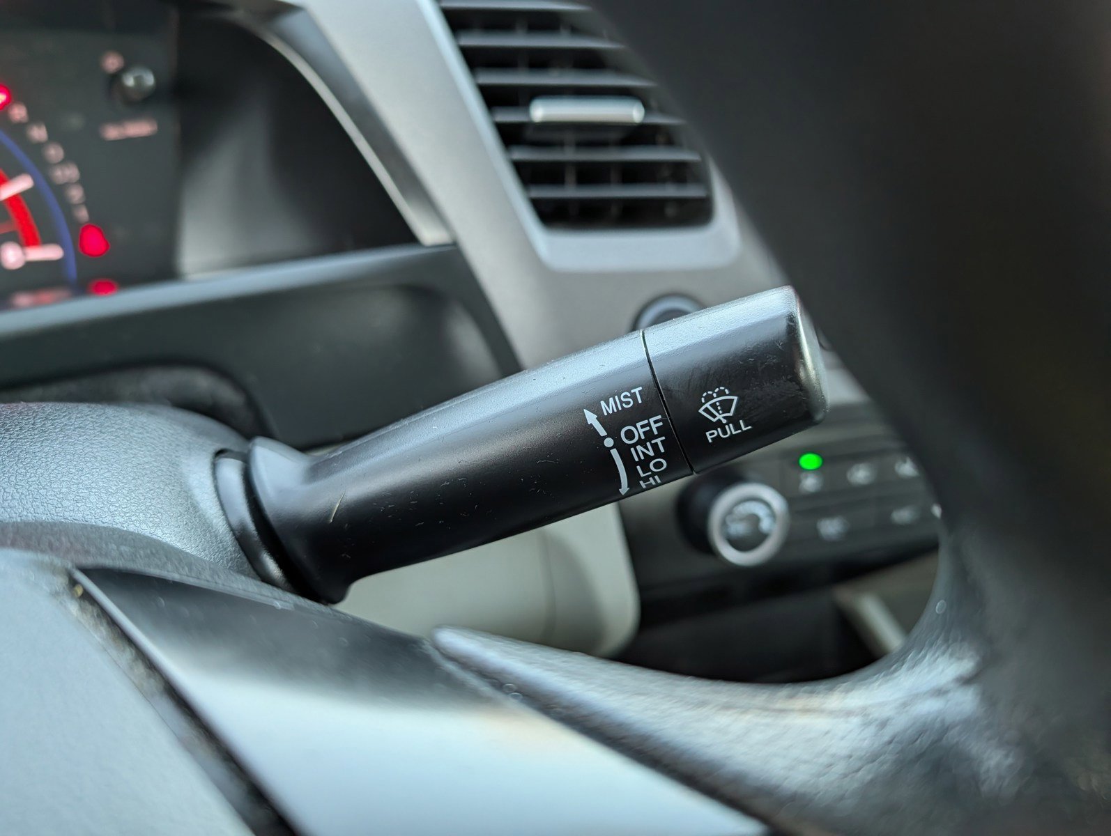 Used 2012 Honda Civic LX image 32