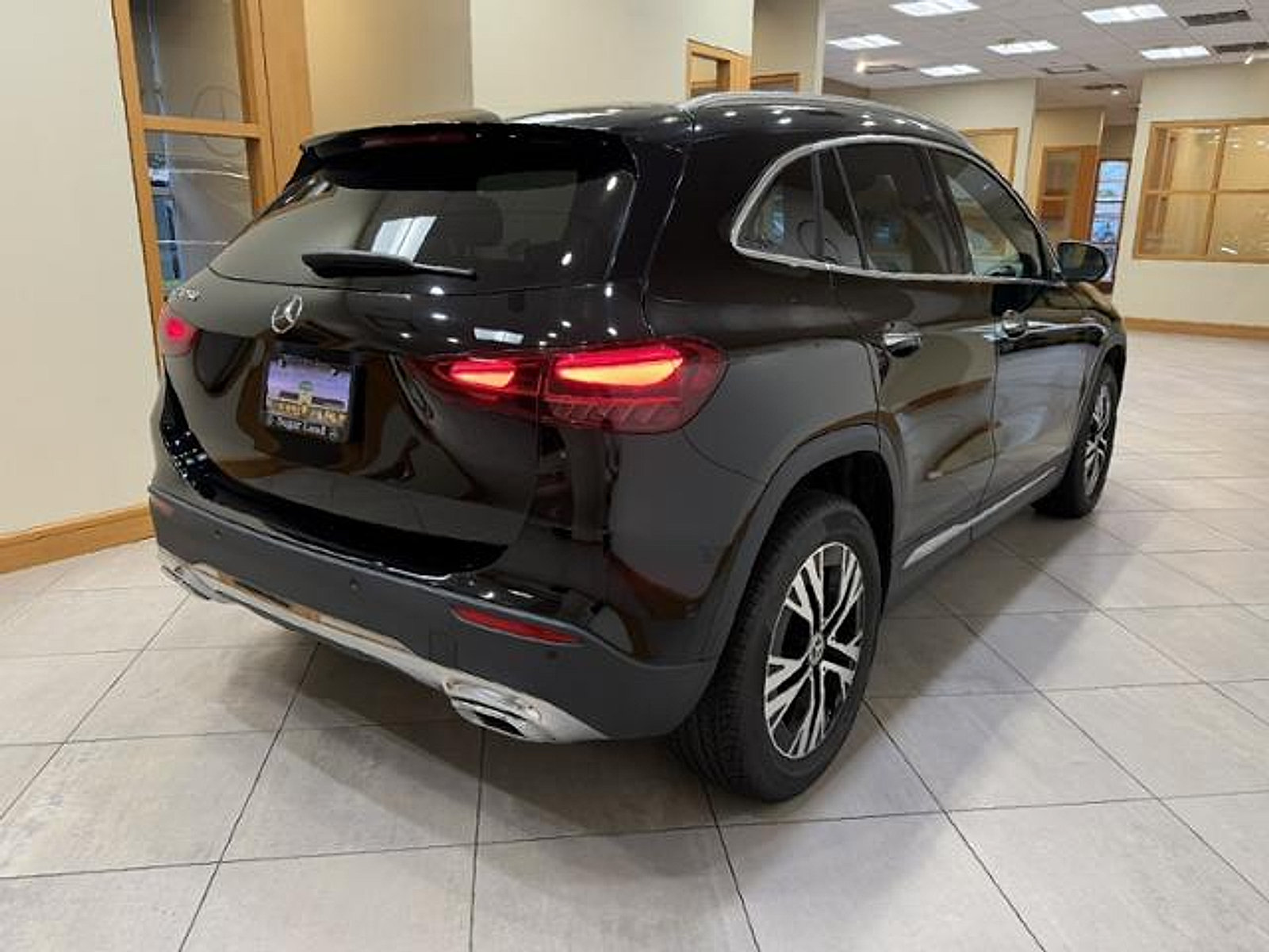 Used 2025 Mercedes-Benz GLA 250 image 5
