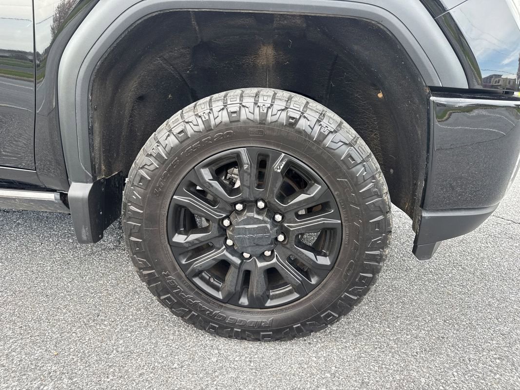 Used 2021 GMC Sierra 2500 Denali w/ Denali Black Diamond Edition AWD/4WD image 31