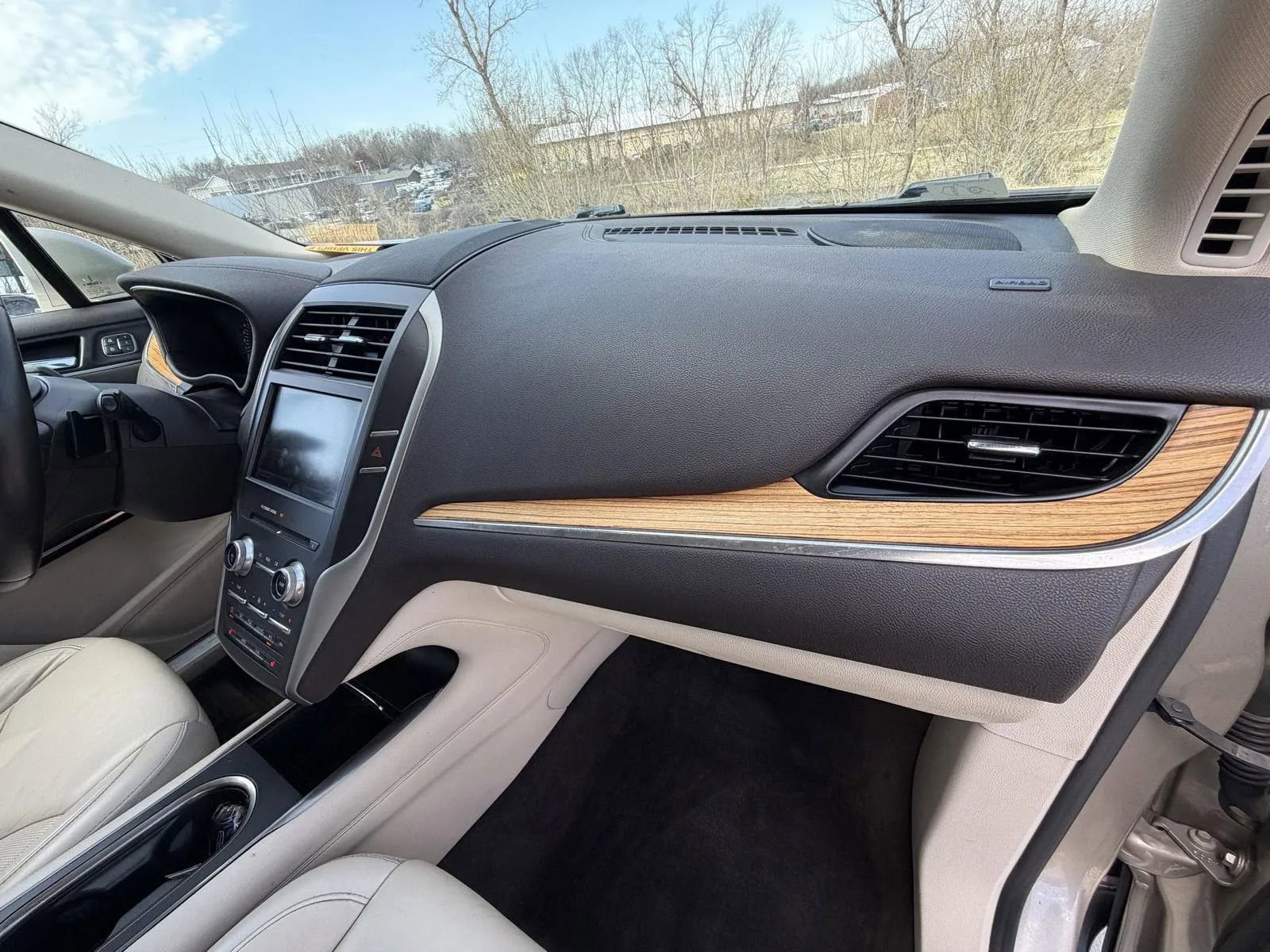 Used 2015 Lincoln MKC AWD w/ Equipment Group 101A Select image 14