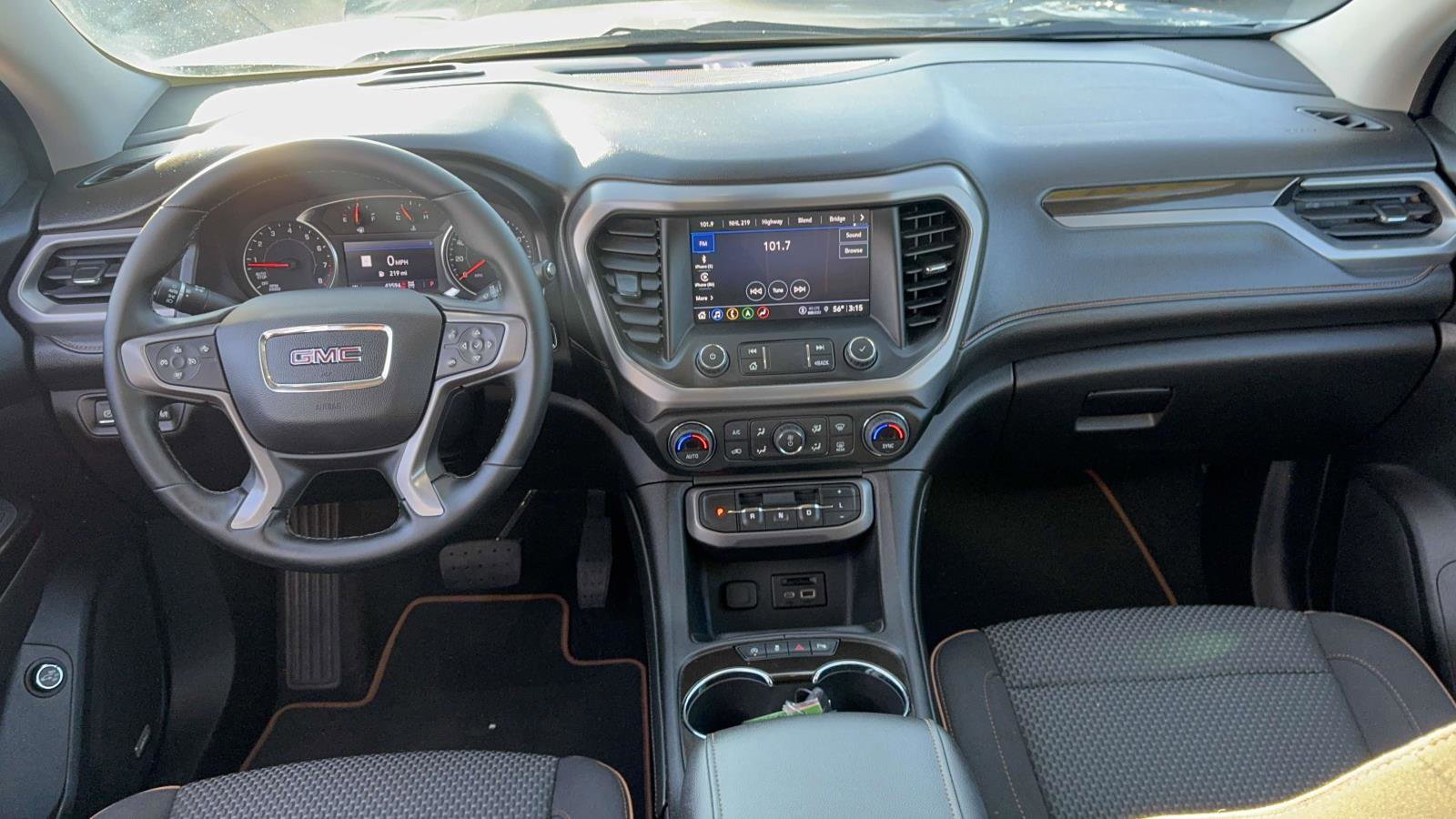 Used 2023 GMC Acadia AT4 image 12