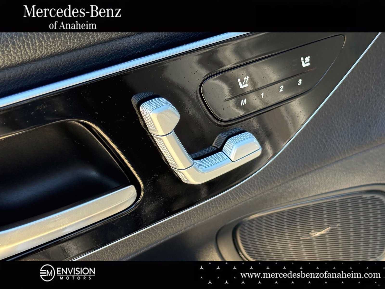 Used 2026 Mercedes-Benz GLC 300 image 23