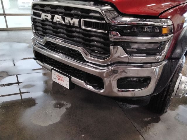 New 2026 RAM 5500 Tradesman AWD/4WD image 12