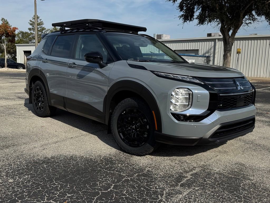 New 2026 Mitsubishi Outlander AWD image 10