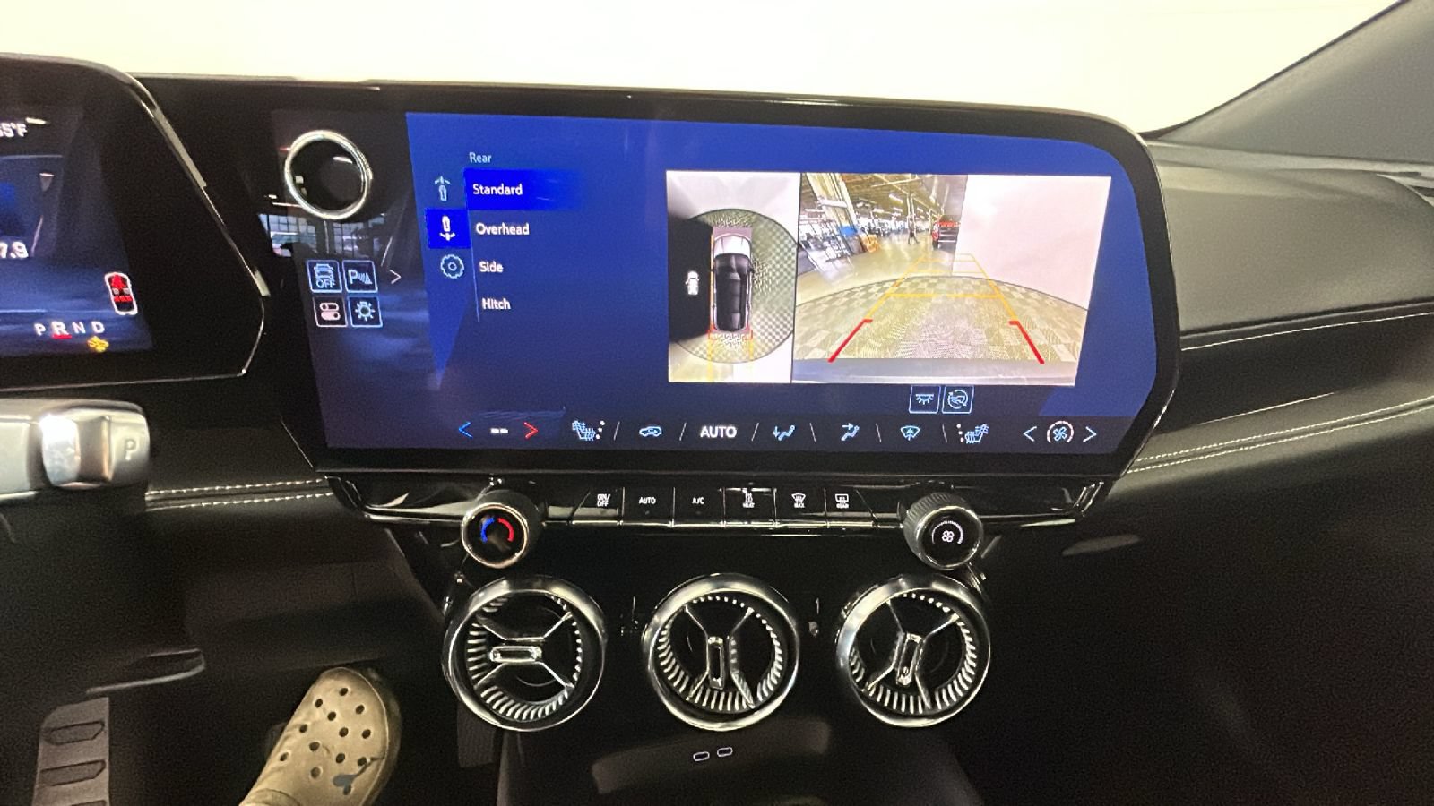 Used 2024 Chevrolet Blazer EV LT AWD/4WD image 27