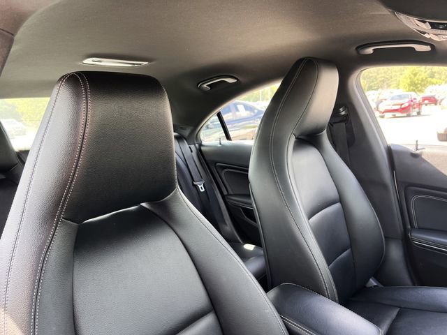 Used 2018 Mercedes-Benz CLA 250 image 31