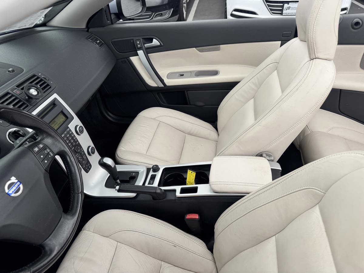 Used 2012 Volvo C70 T5 FWD image 34