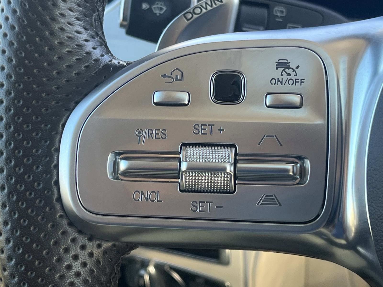 Certified 2021 Mercedes-Benz G 63 AMG 4MATIC image 24