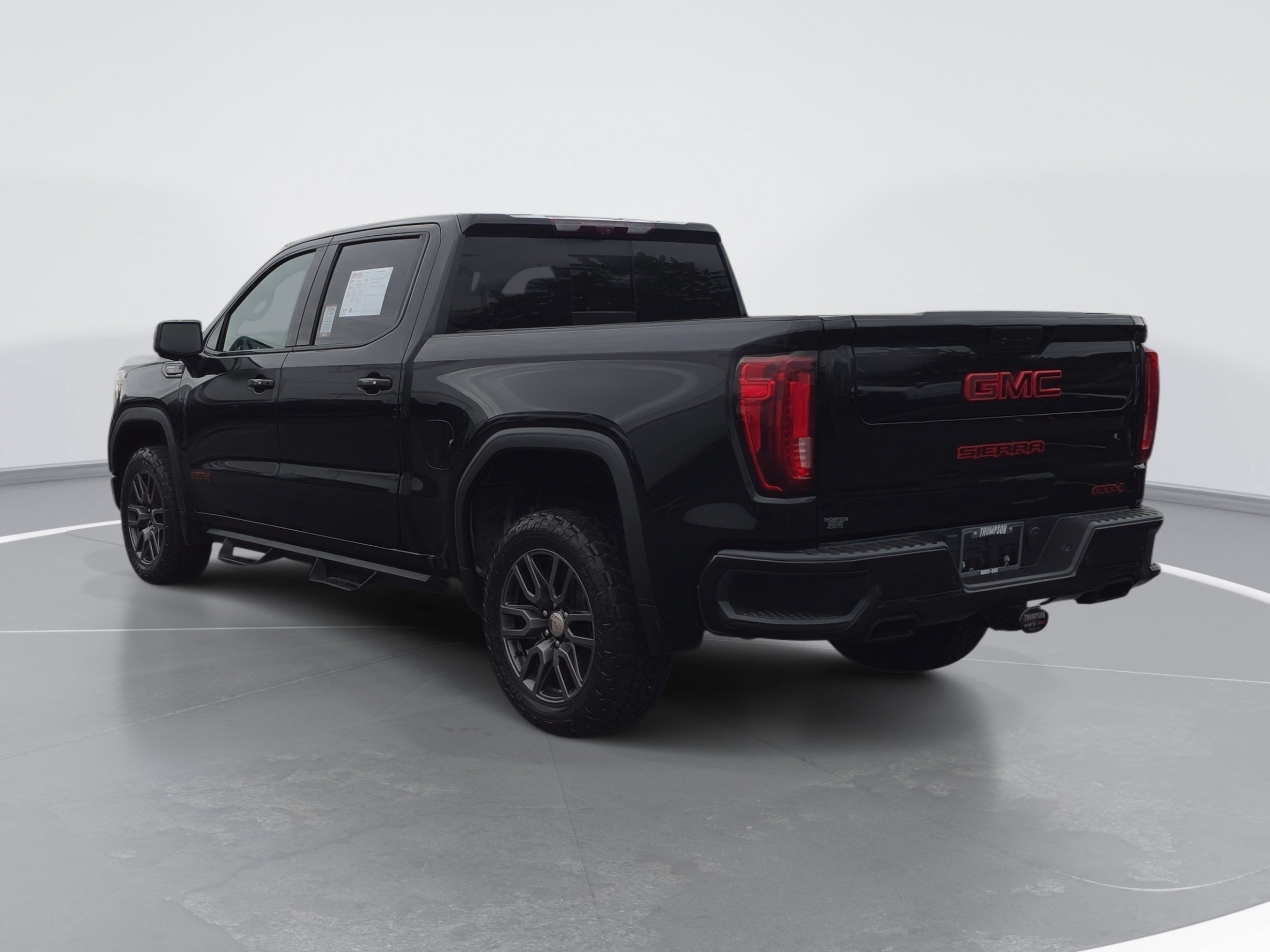 Used 2021 GMC Sierra 1500 AT4 w/ AT4 Value Package AWD/4WD image 5