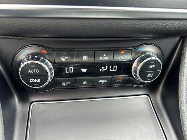 Used 2019 Mercedes-Benz CLA 250 4MATIC image 31