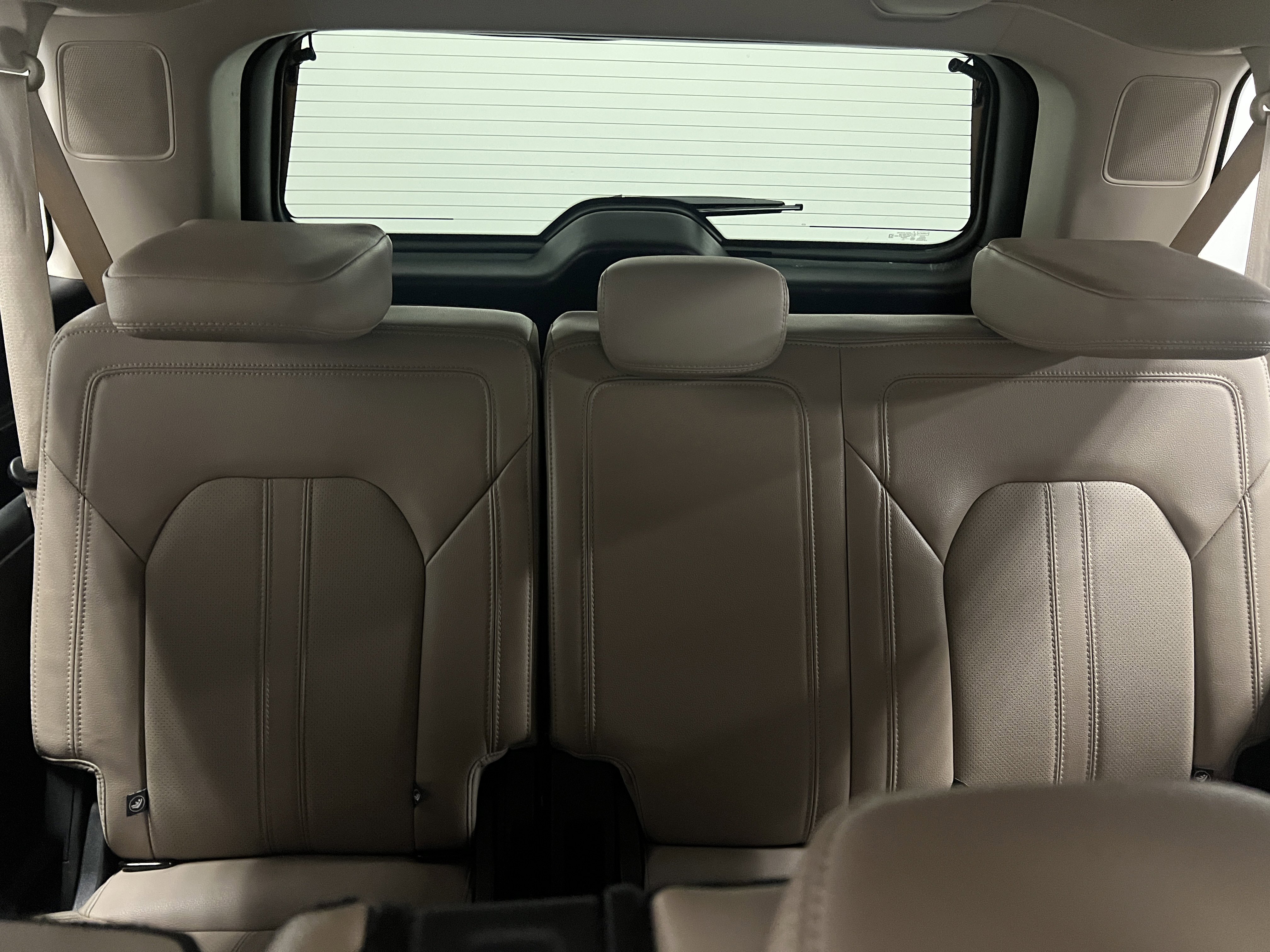 Used 2024 Ford Expedition Max Limited image 19