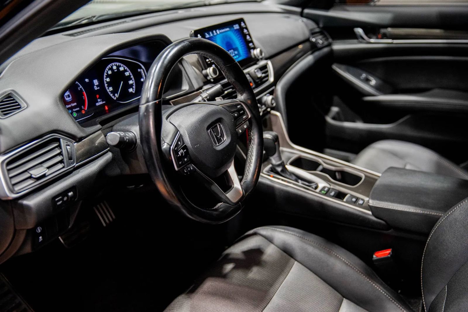 Used 2021 Honda Accord Sport image 9