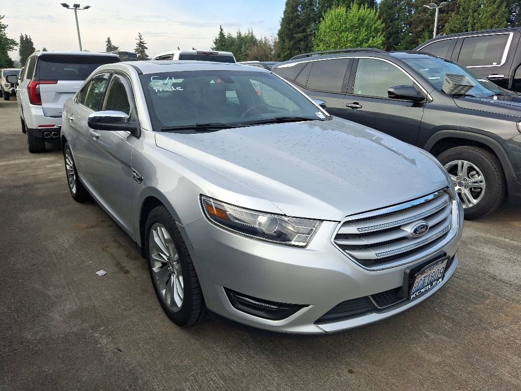 Used 2016 Ford Taurus Limited FWD image 2