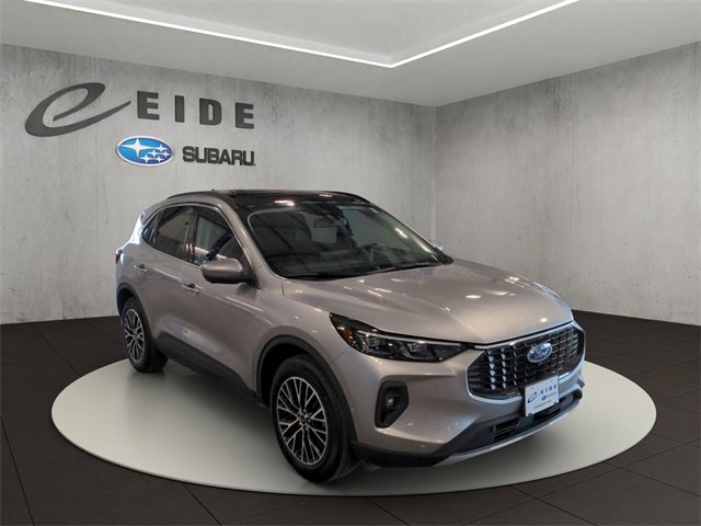 Used 2023 Ford Escape SE w/ PHEV Premium Package