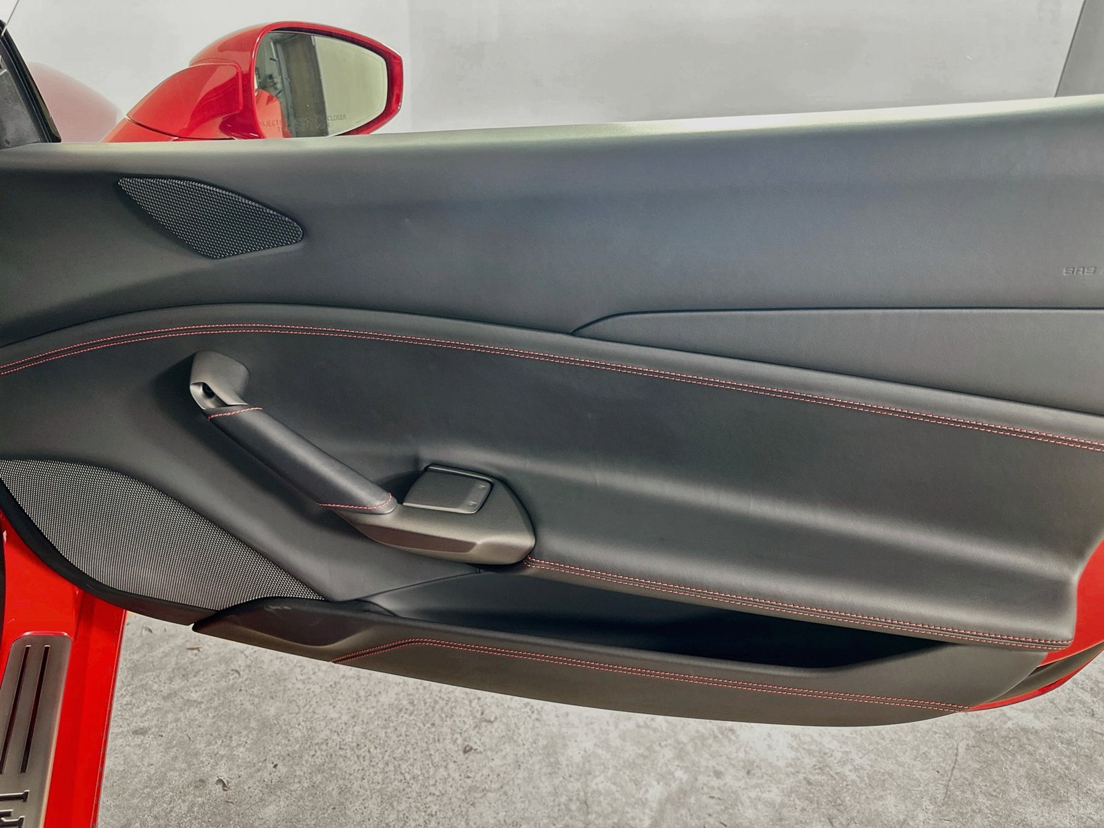 Used 2018 Ferrari 488 Spider RWD image 37