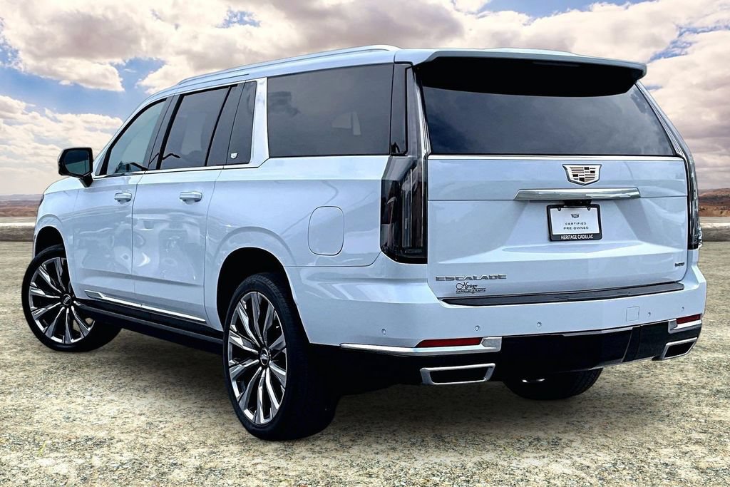Certified 2026 Cadillac Escalade ESV Luxury w/ Touring Package AWD/4WD image 4