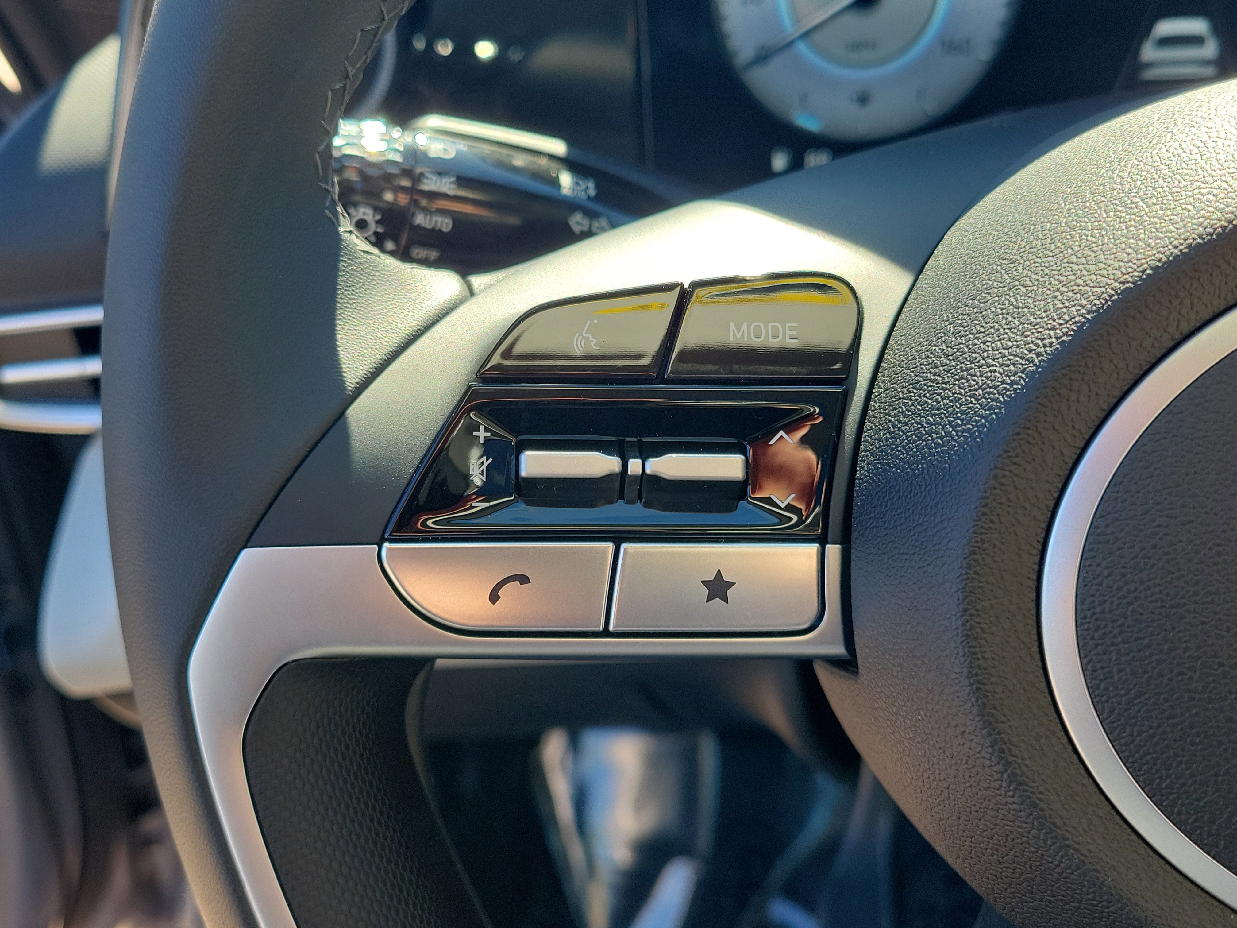 New 2026 Hyundai Elantra Limited image 26