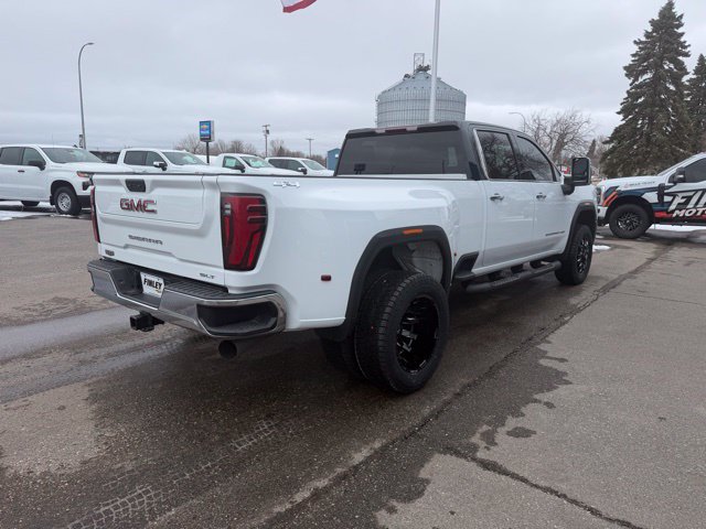 Used 2024 GMC Sierra 3500 SLT AWD/4WD image 4