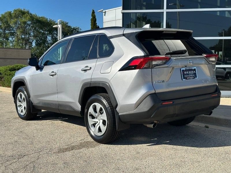 Used 2021 Toyota RAV4 LE AWD/4WD image 6