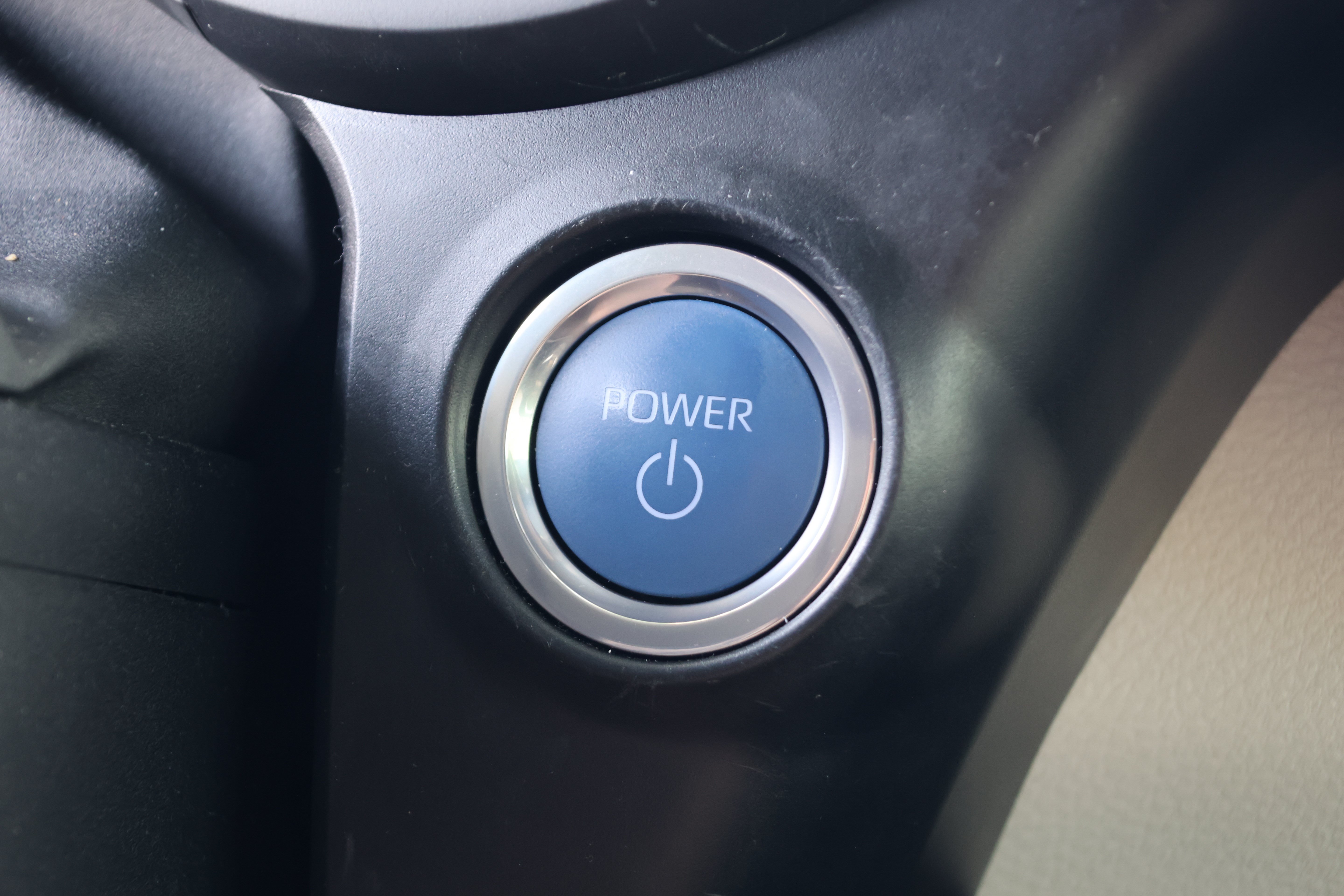Used 2024 Toyota Sienna XLE w/ XLE Plus Package FWD image 21
