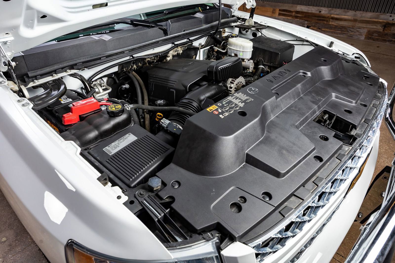 Used 2014 Chevrolet Silverado 2500 LTZ w/ LTZ Plus Package image 38