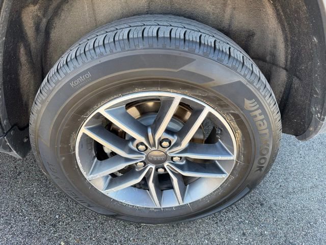 Used 2021 Jeep Grand Cherokee Limited image 12