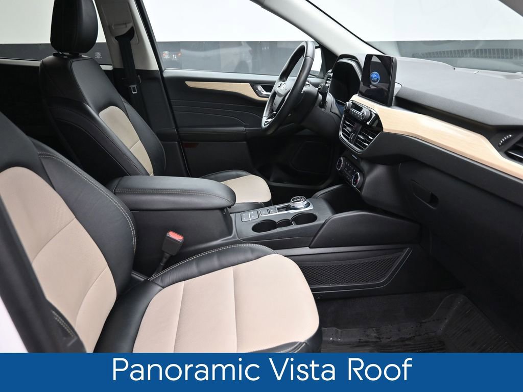 Used 2022 Ford Escape Titanium w/ Titanium Elite Package image 8