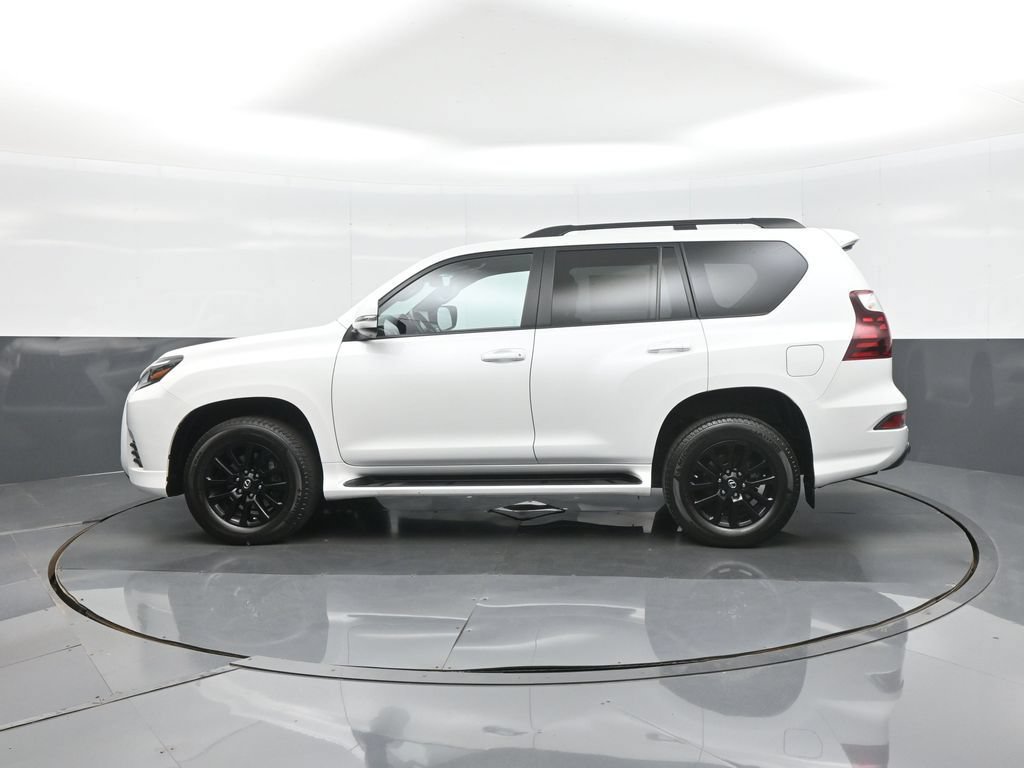 Used 2022 Lexus GX 460 w/ Black Line Special Edition AWD/4WD image 4