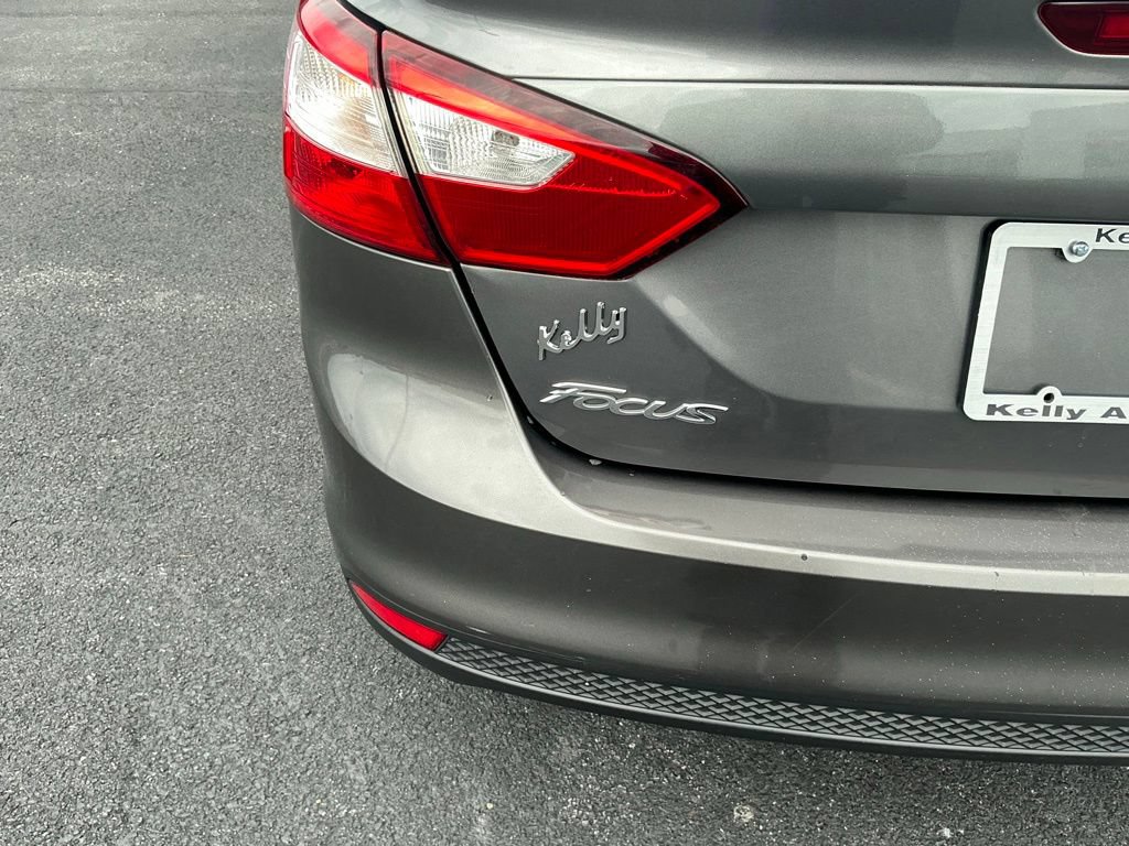 Used 2012 Ford Focus SE w/ Interior Protection Pkg FWD image 34