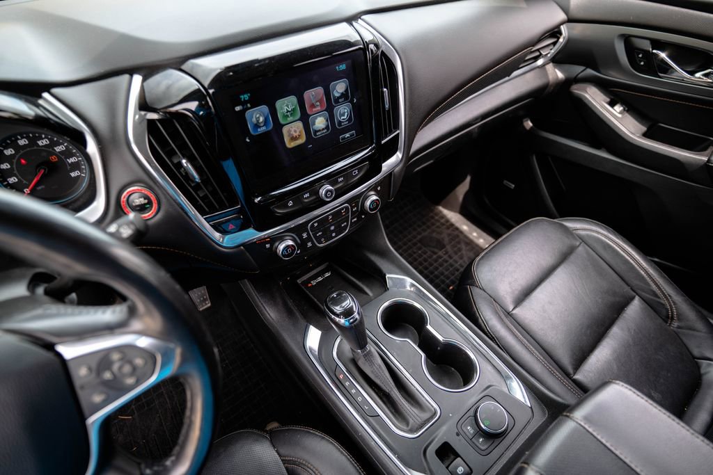 Used 2019 Chevrolet Traverse Premier w/ Redline Edition AWD/4WD image 23