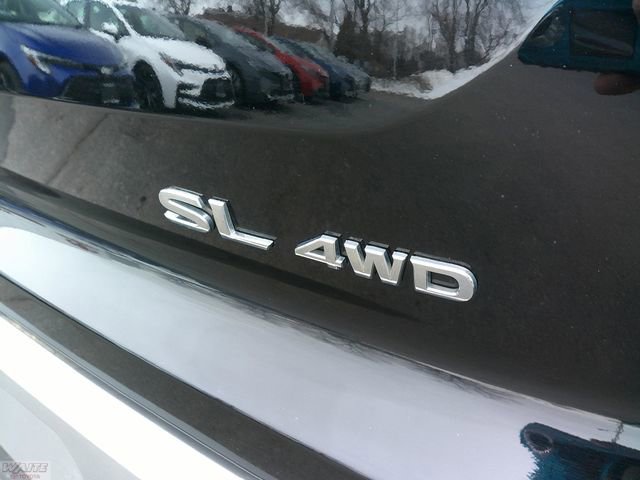 Used 2024 Nissan Pathfinder SL w/ Cargo Package image 8