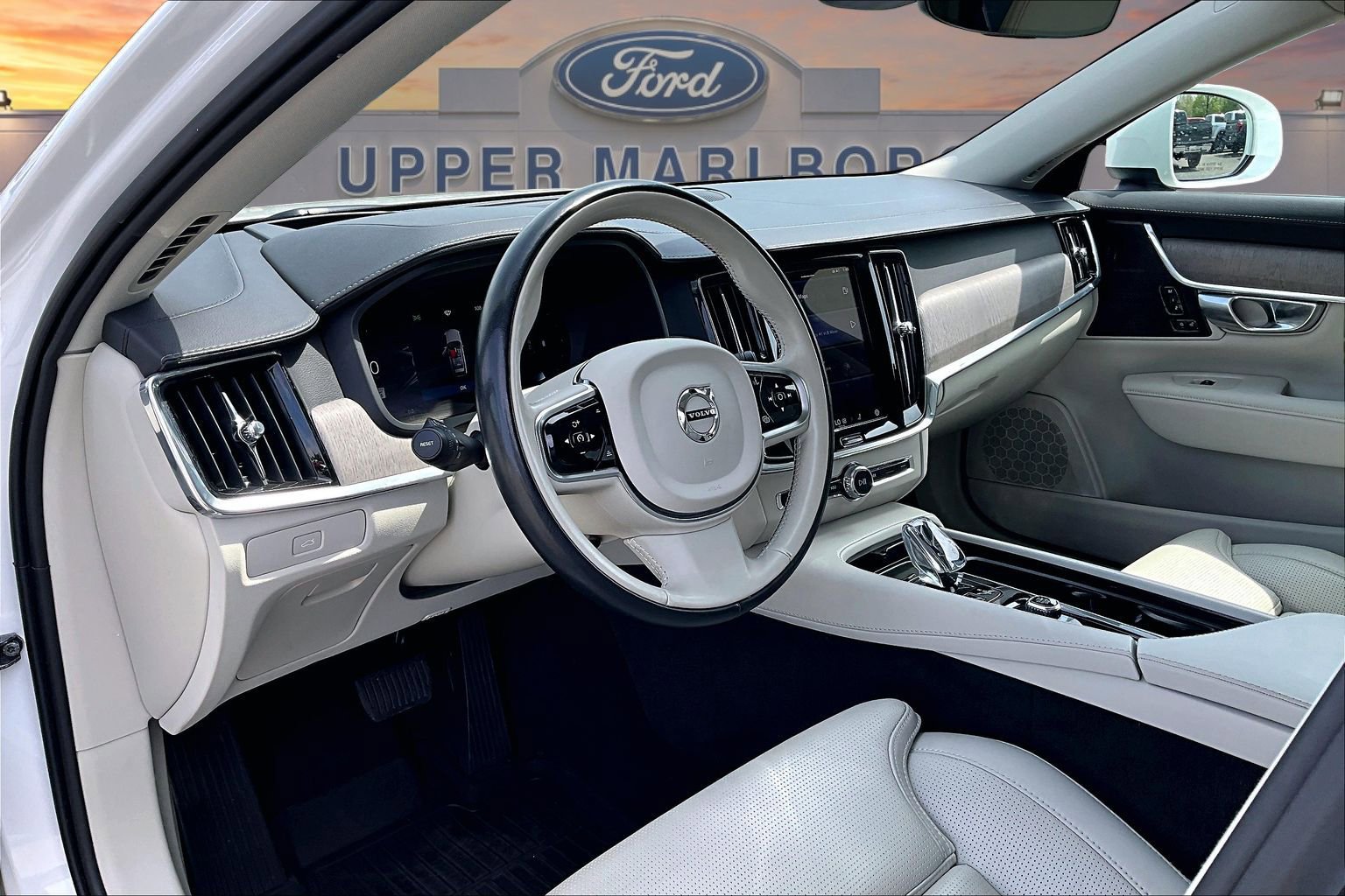 Used 2023 Volvo V90 B6 Cross Country Ultimate AWD/4WD image 14