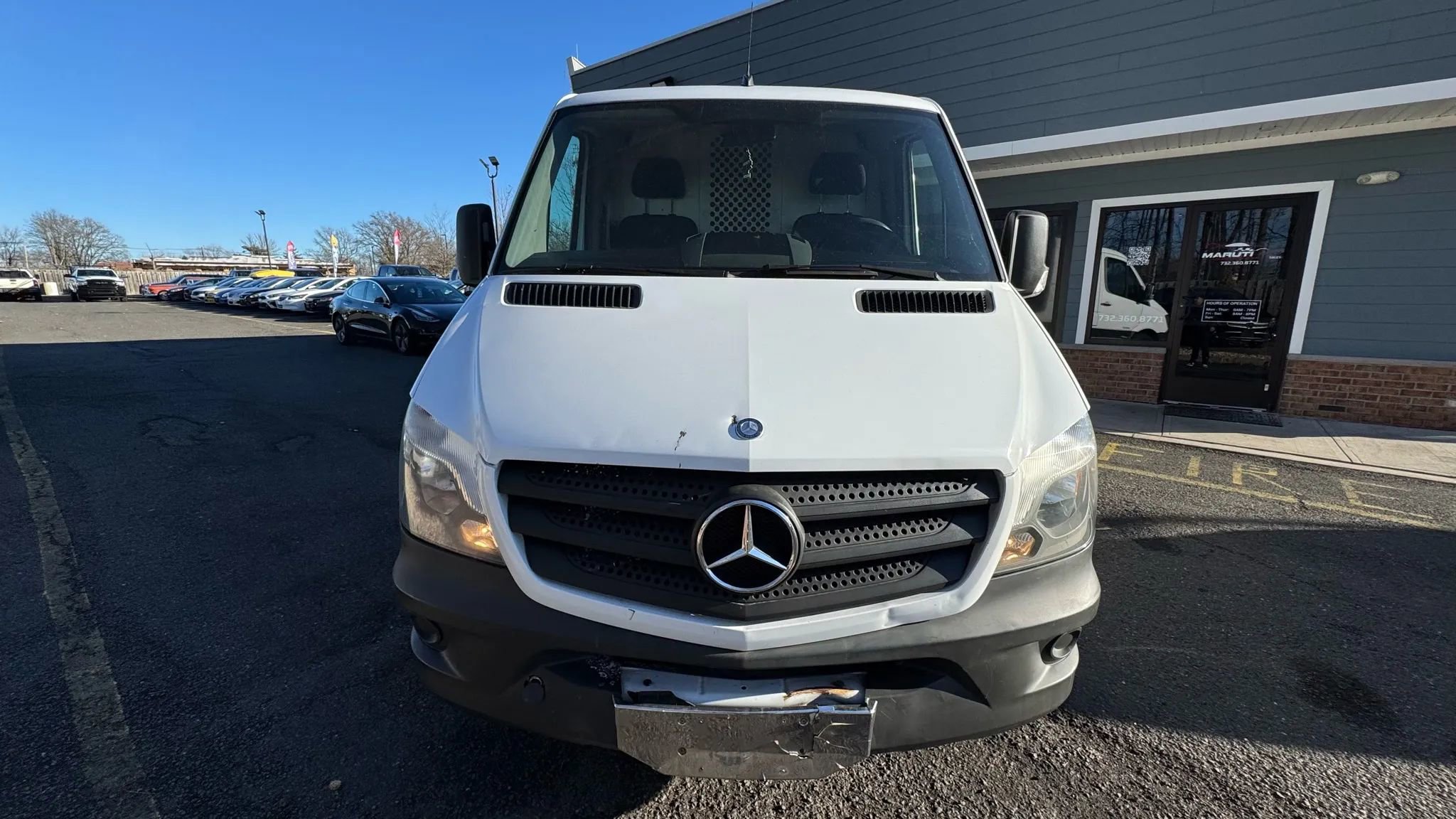 Used 2014 Mercedes-Benz Sprinter 2500 image 2