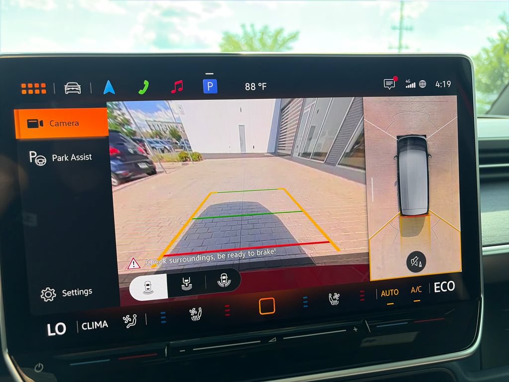 New 2025 Volkswagen ID. Buzz Pro S Plus AWD/4WD image 14