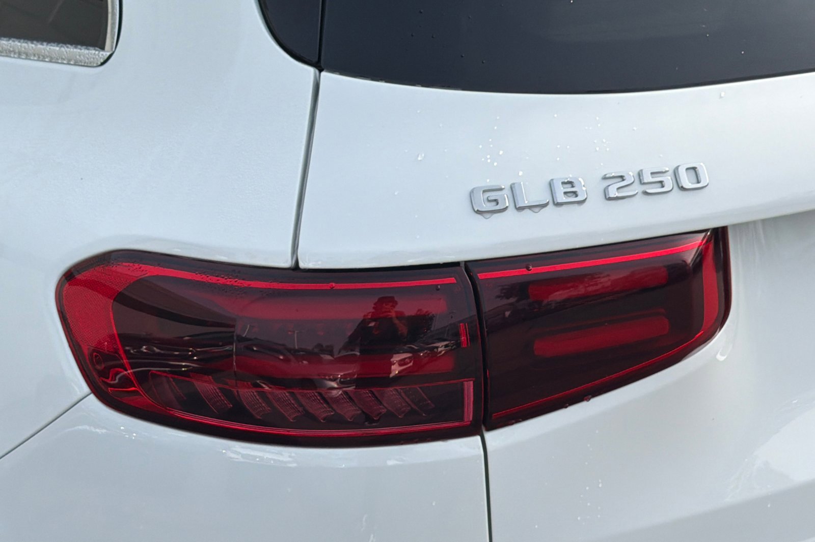 Certified 2025 Mercedes-Benz GLB 250 image 35