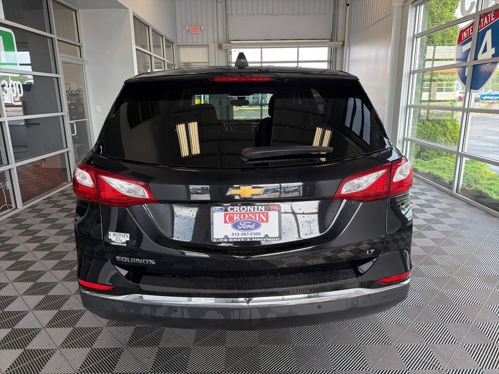 Used 2020 Chevrolet Equinox LT w/ Driver Convenience Package FWD image 5