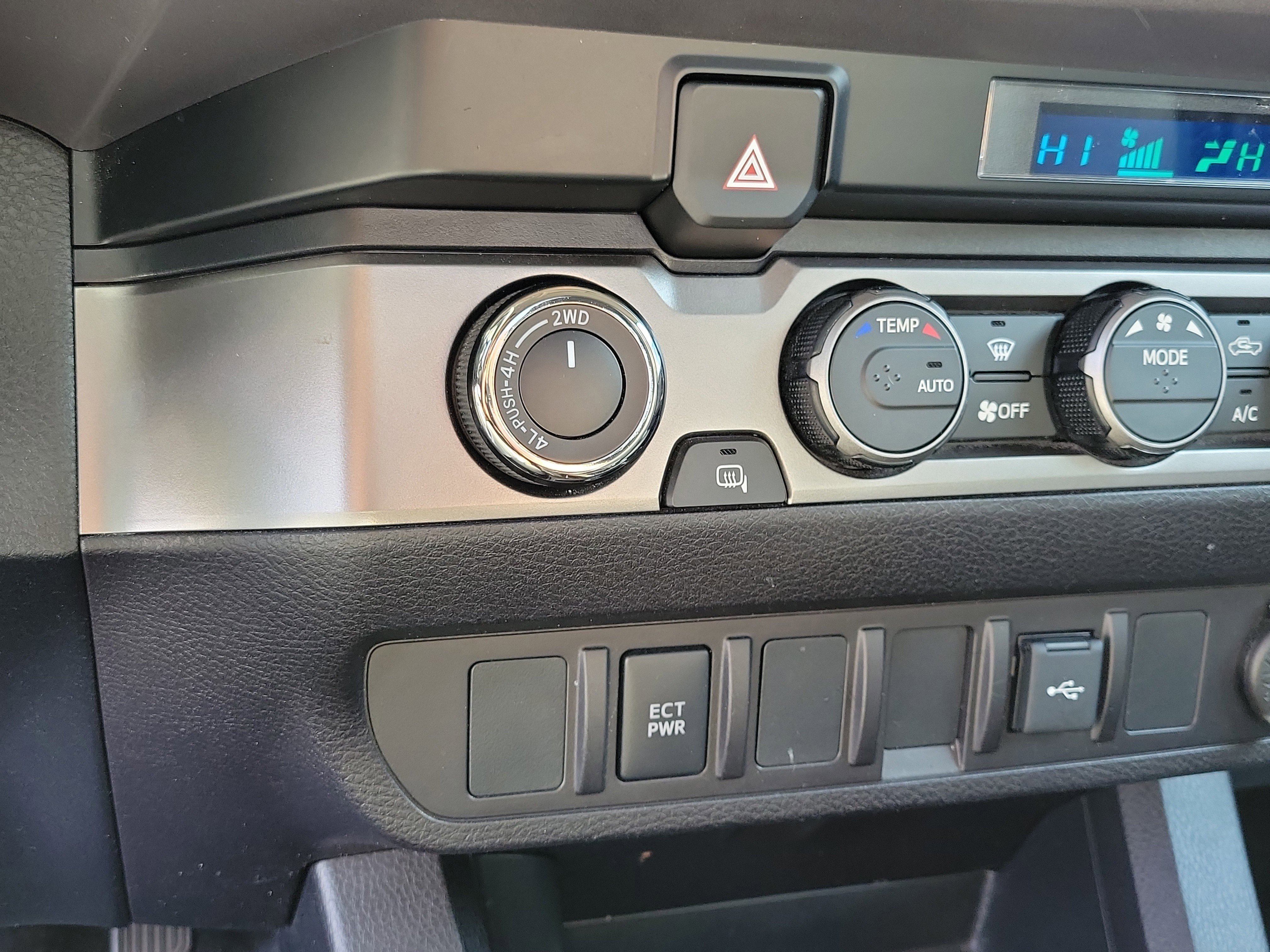 Used 2021 Toyota Tacoma SR5 image 30