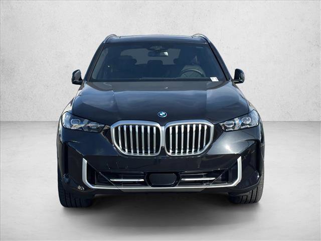 New 2026 BMW X5 xDrive50e image 10