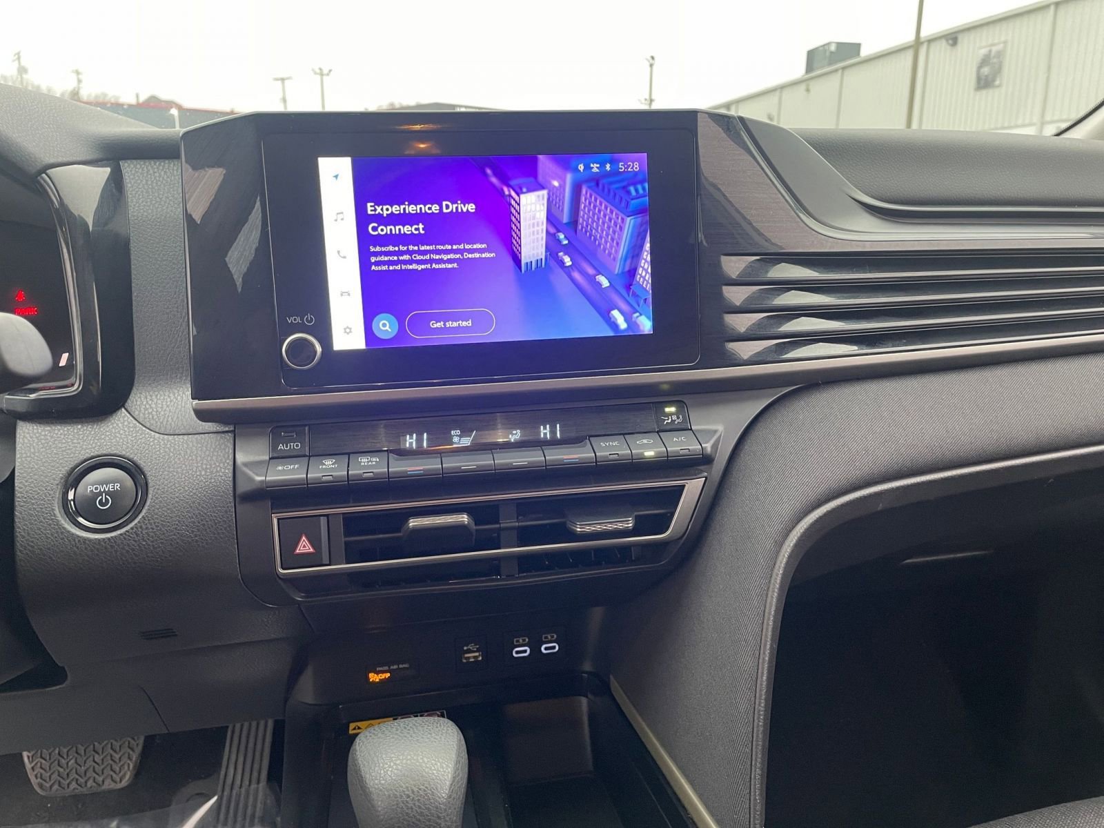 Used 2025 Toyota Camry LE image 17