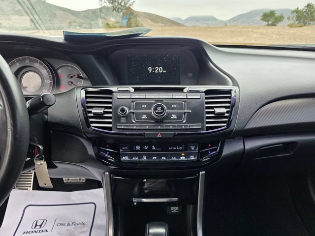 Used 2016 Honda Accord Sport image 21